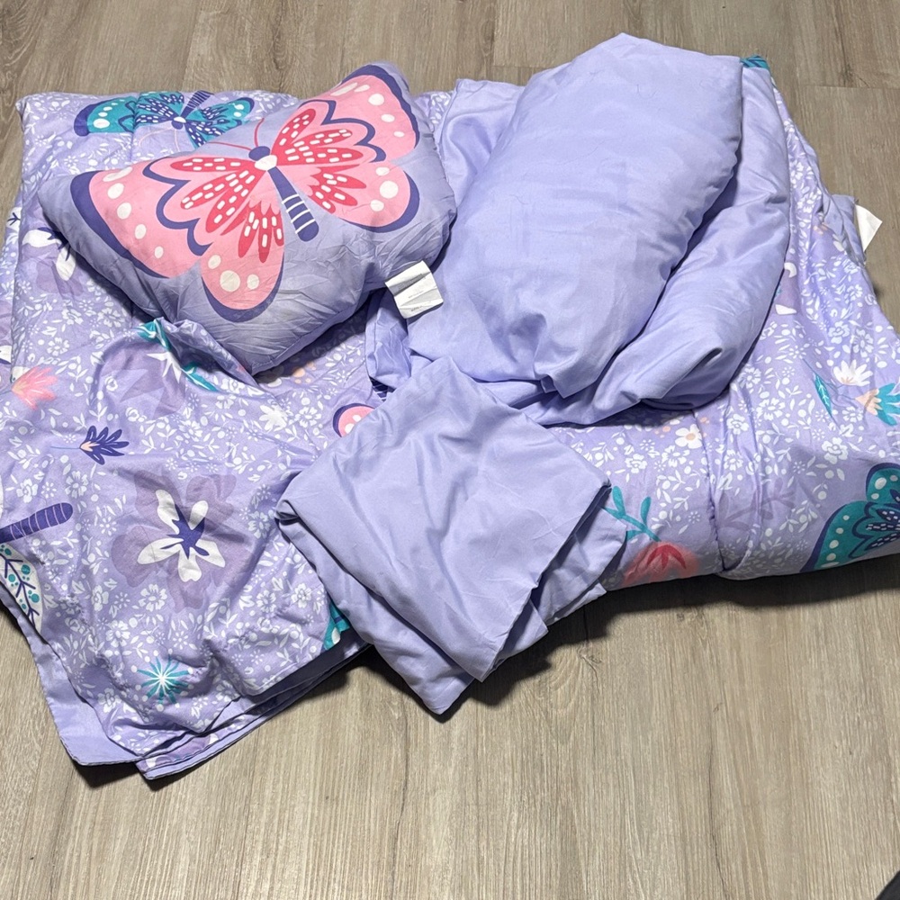 Lavender Butterfly Twin 6 Piece Bedding Set